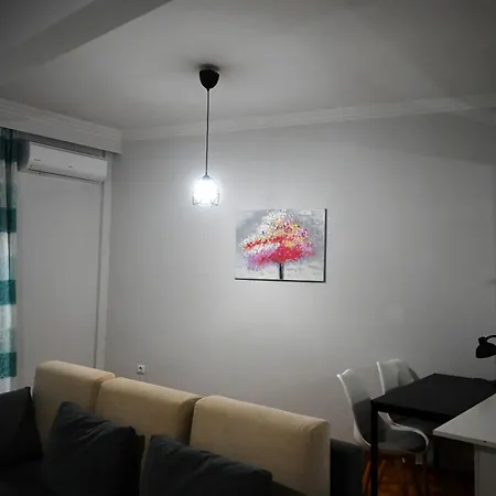 Tsinari 2 Bedroom With Patio Apartment