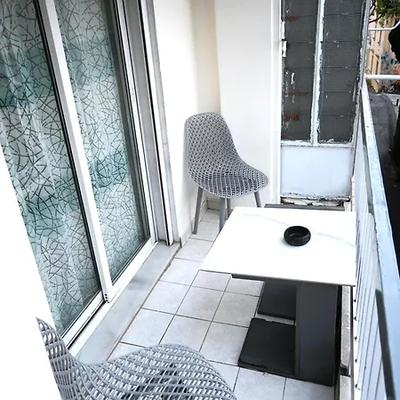Apartment Tsinari 2 Bedroom With Patio Thessaloniki